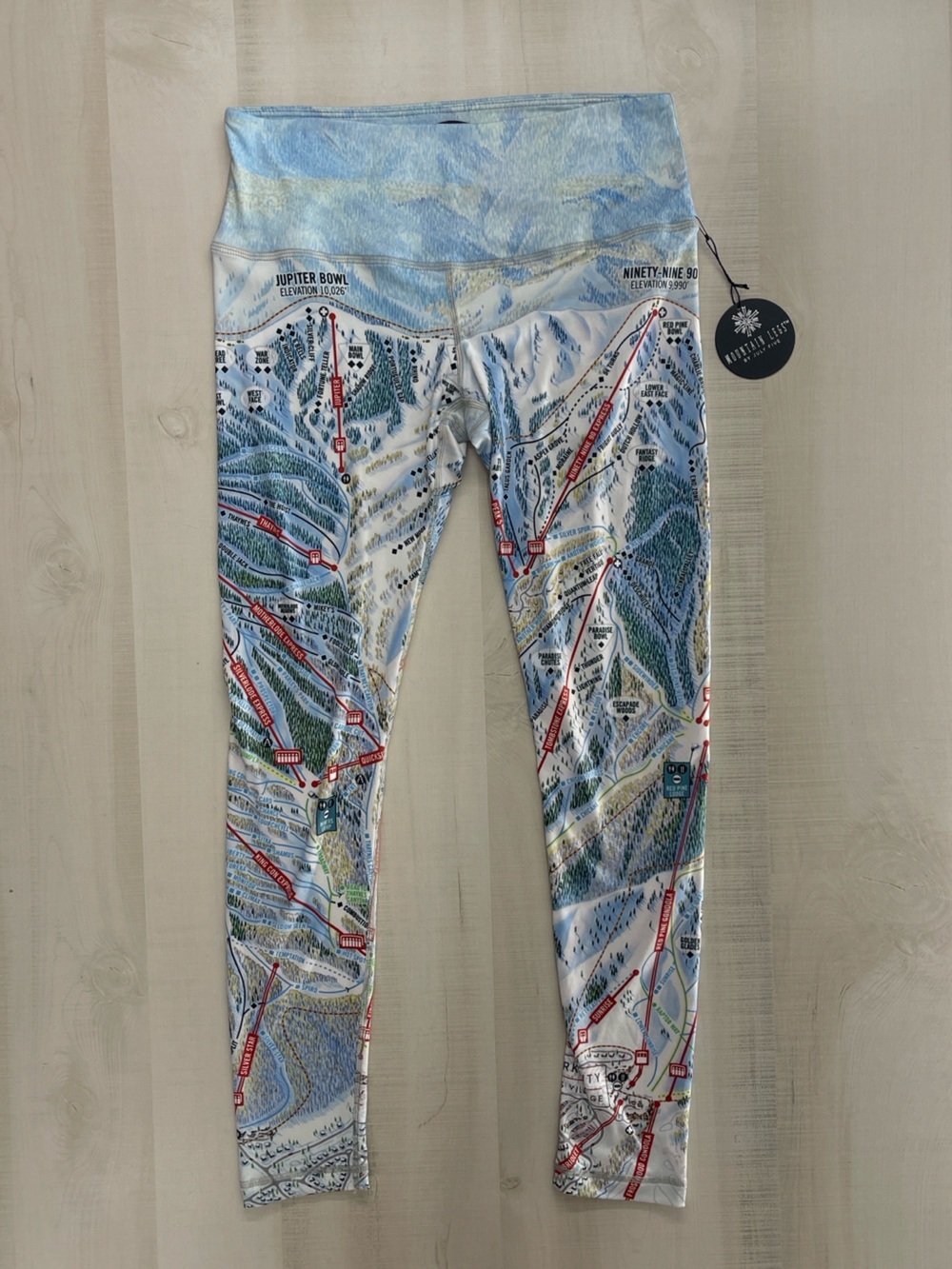 nwt MOUNTAIN LEGS by July Five park city Utah ski trail map leggings lounge S